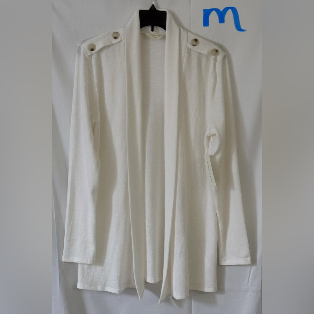 Chic Cream Cardigan